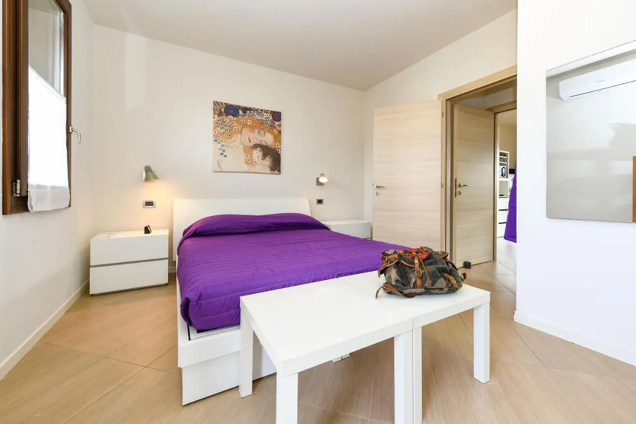 La Casa Dello Scrittore Ghh Apartment Toscolano Maderno
