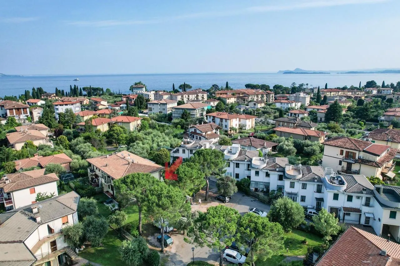 La Casa Dello Scrittore Ghh Apartment Toscolano Maderno Italy